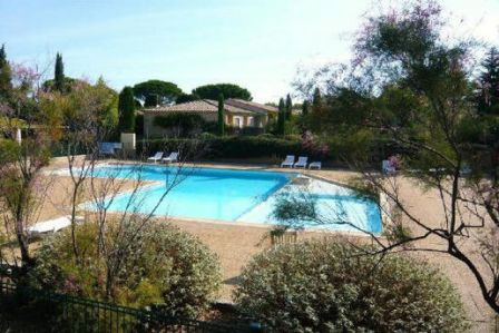 gite piscine à saint remy de provence : les jardins de Fontanille